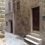 Speciosa 3 - Casa Degli Artisti * Perugia